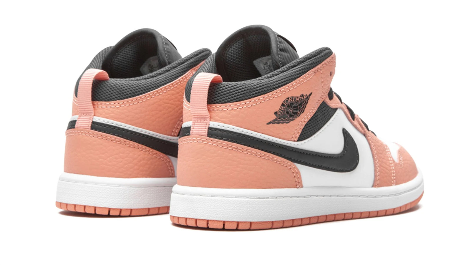 Air Jordan 1 Retro High OG "Pine Green"